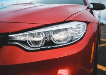 A Guide for How to Change Headlight Bulbs